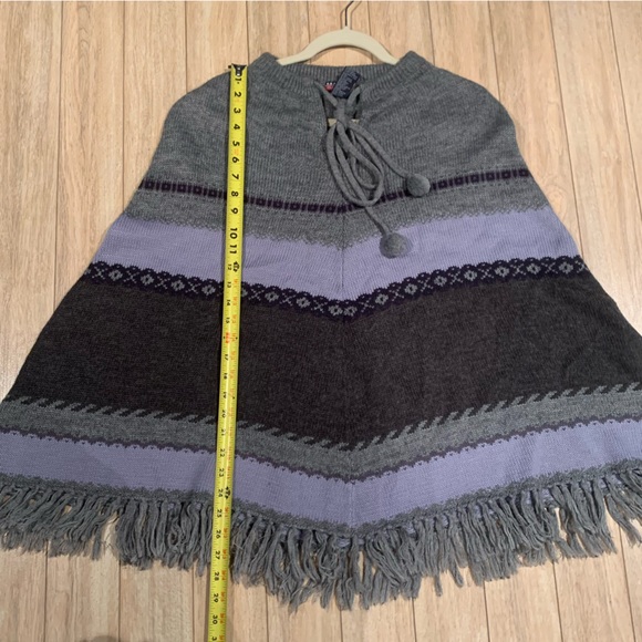 Mac & Jac Wool Blend Poncho - Picture 12 of 12